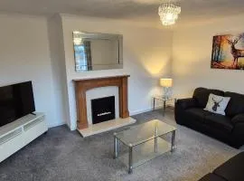 Stirling apartment - free parking