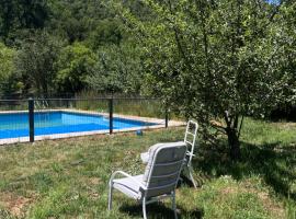 Caba&ntilde;as Rukaparra，位于平托的乡村别墅