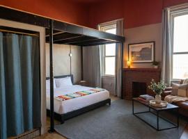 The Well Hotel & Taproom，位于特立尼达的酒店