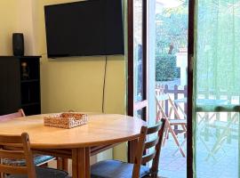 Comodo bilocale vicino al mare a Marcelli - M421，位于马瑟利的酒店