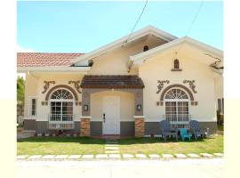 Villa Izabella in Panglao Island，位于道伊斯的酒店