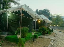 Whispering Water Camp，位于穆克缇斯瓦的酒店