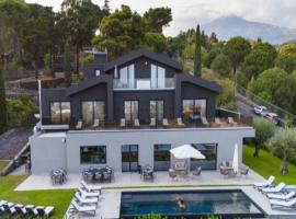 MòN Luxury Rooms SPA，位于尼科洛西的酒店