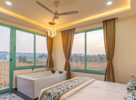 The Paradise - By the fields，位于曼德姆的酒店