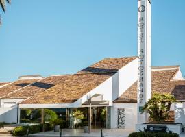 Hotel Encinar de Sotogrande，位于索托格兰德的酒店