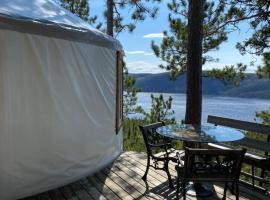 Yourte Forêt des Murmures，位于萨克雷克尔萨格奈的酒店