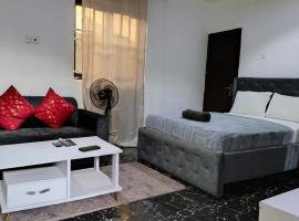 Acrra' Rent，位于Sotuom的酒店