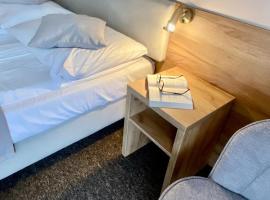 ZAJAZD BIAŁCZAŃSKI Dom Wypoczynkowy Restauracja blisko Stoków Narciarskich，位于Białka Tatrzanska的酒店