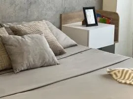 Apto estudio moderno cerca a centros comerciales