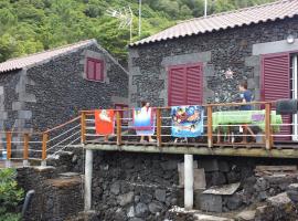 Adega dos Terceira，位于Baía de Canas的度假屋