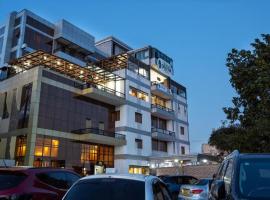 Nokras SilverOak Hotel, Embu，位于Embu的住宿