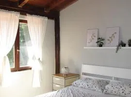 Private house with car park at nemi lake