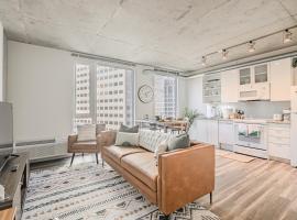 Skyline Sanctuary，位于克利夫兰的酒店