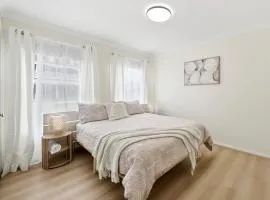 Bellbird Willow Hunter Escape by Nature & Winery