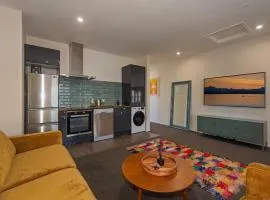 Bridge St Apartment 1 - Nelson City Centre Convenience!