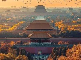 East Sacred Hotel-Beijing Tiananmen Square,the Forbidden City,Wangfujing Subway St ation