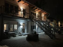 Apartmenthaus Zeuthen，位于措伊滕的酒店