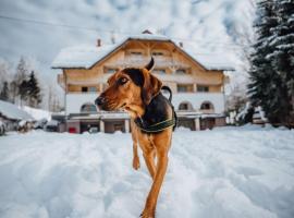 Apartmaji Triglav，位于博希尼的高尔夫酒店