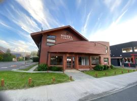 Hotel Kernayel，位于普孔的酒店
