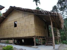 雨林酒店，位于Ringlet的山林小屋