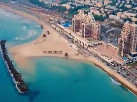 Luxury apartment on the beach with sea view by Almog Beach Haifa