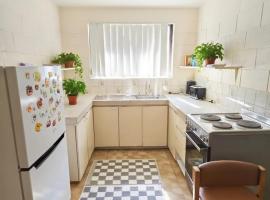 Unit 4 - Kalgoorlie, Golden Patch Retreat，位于Boulder的酒店