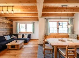 Brandlalm Almhütte Hochsitz