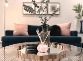 The Nichols Lux Fort Worth TX Same Day Booking