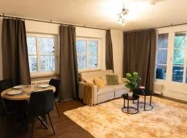 Stilvolles Apartment mit Balkon, Parkplatz & Top-Lage
