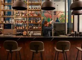 Hotel Indigo Berlin - East Side Gallery