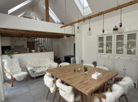 Pěkný domek v Zaječí，位于扎耶奇的酒店