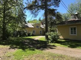 Old Hospital & Sauna at the Beach