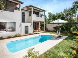 Villa Céleste - 4 Bedrooms in Central Tamarin