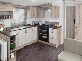 Riverside Standard Daisy Caravan 3