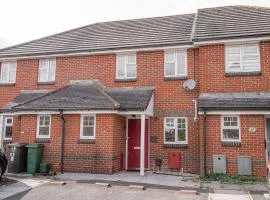 Modern Two Bedroom Home with Parking