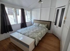 Cairns ,Buchan St Accommodation，位于East Trinity的酒店