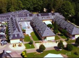 Hotel Paradiso，位于Suchedniów的酒店