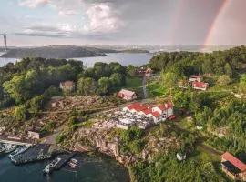 Lovely Home In Myggenäs With Sauna