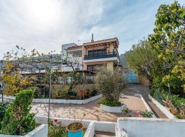 Gorgeous Home In Valsequillo，位于巴尔塞基略的酒店