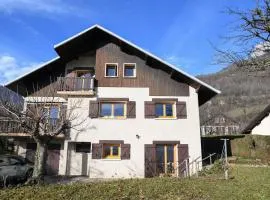 Studio indépendant chez l'habitant