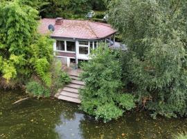 das Wersehaus mit direktem Wasserzugang inkl Kanu，位于明斯特的酒店