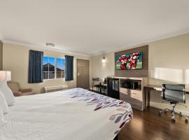 Red Roof Inn Los Angeles - Bellflower，位于贝尔弗劳尔的酒店