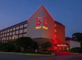 Red Roof Inn PLUS+ Boston - Woburn/ Burlington