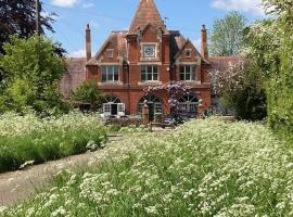 The Clock Tower，位于达文特里的酒店