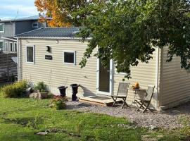 Gästhus FellBO i Ronneby，位于龙讷比的酒店
