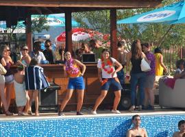 Harmony Hills Tomovi Apartament F34，位于罗格其维的酒店