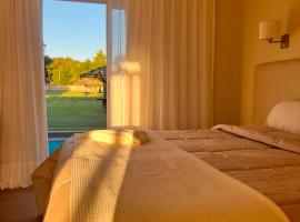 Complejo Bohio，位于洛博斯的酒店