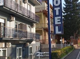 Hotel Blu，位于列蒂的酒店