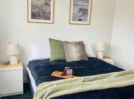 The Riverbank Suites, Central, New, Facilities