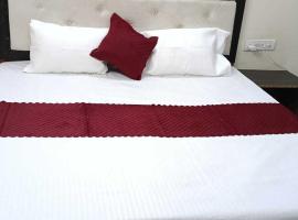 Hotel O Kingdom，位于勒克瑙的酒店